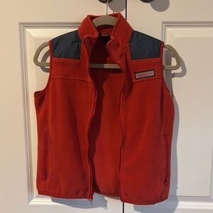Red and Navy Vineyard Vines Fleece Vest